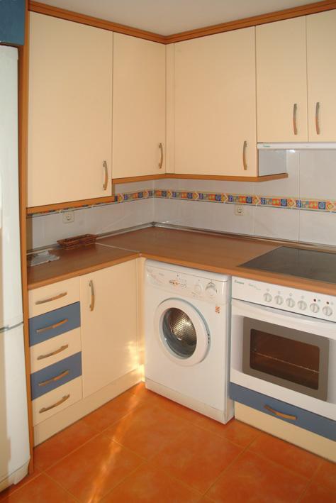 Apartamento Aluche Con Parking Gratuito Madrid Ngoại thất bức ảnh